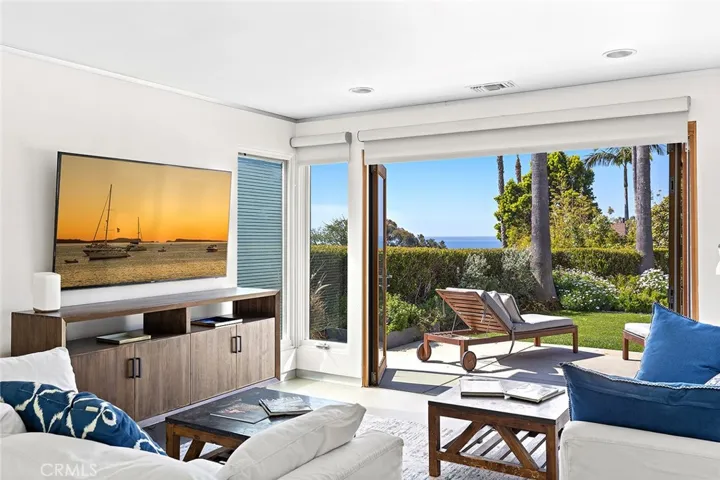 30872 Marilyn Drive, Laguna Beach, California 92651