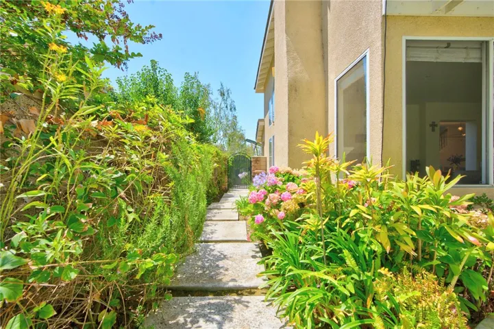 1355 Canterbury, Fullerton, California 92831