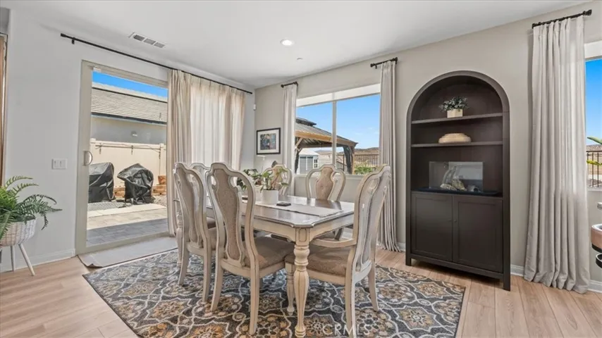 4230 Empressa Circle, Lake Elsinore, California 92530