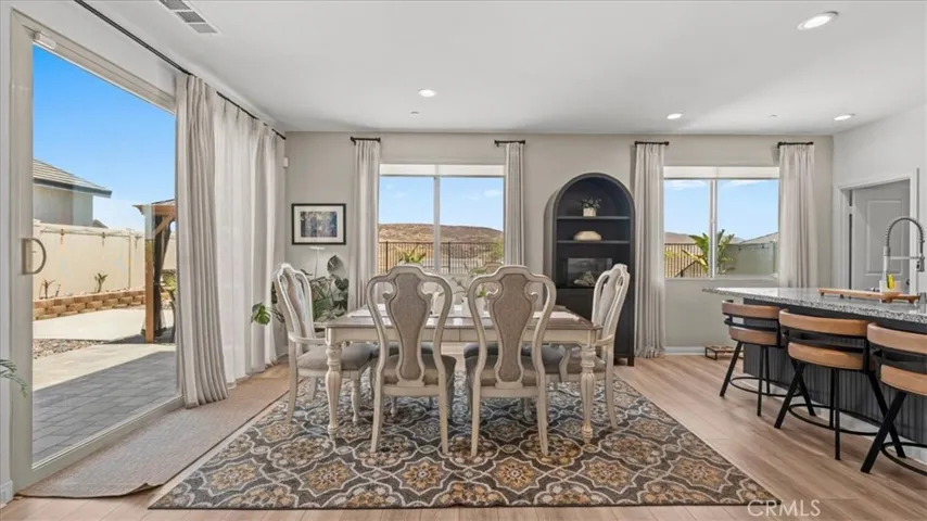 4230 Empressa Circle, Lake Elsinore, California 92530