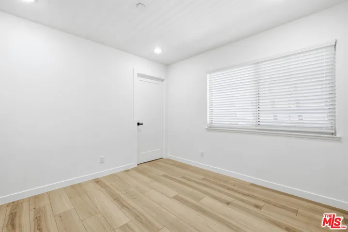 22320 Itasca Street, Chatsworth, California 91311