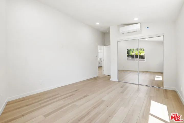 22320 Itasca Street, Chatsworth, California 91311