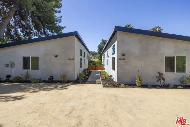 22320 Itasca Street, Chatsworth, California 91311