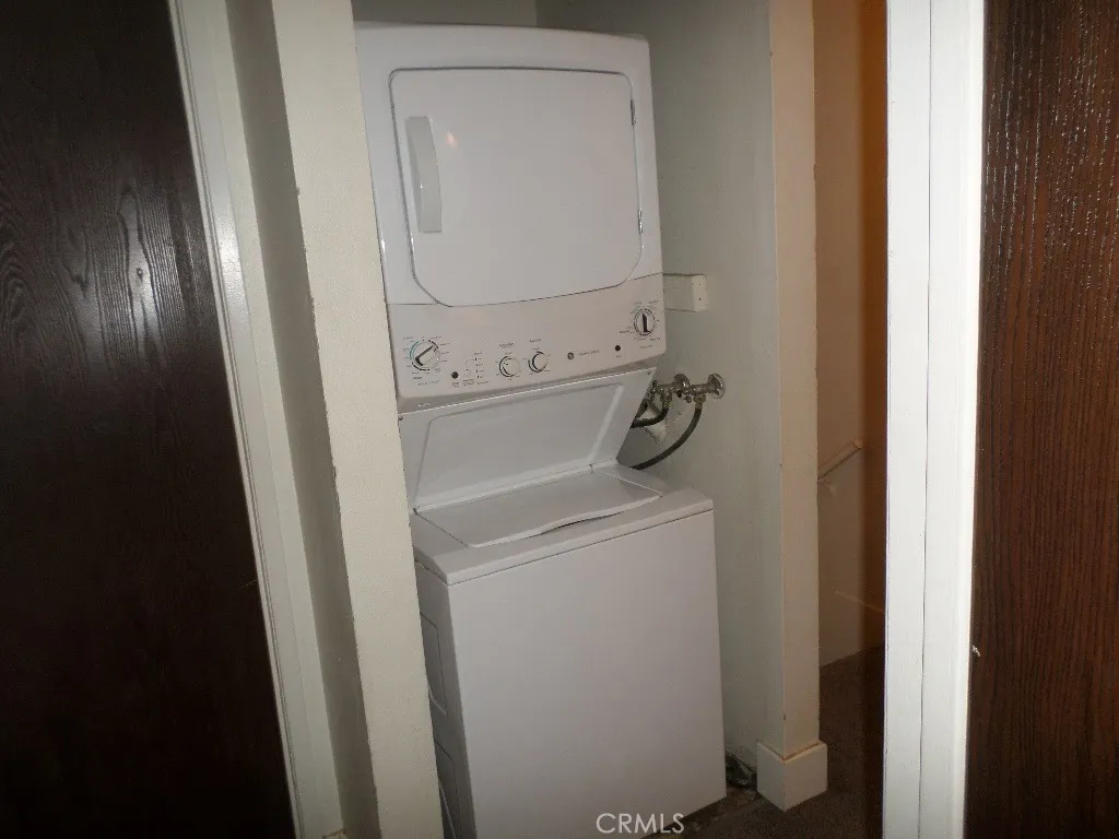 Stackable washer and dryer