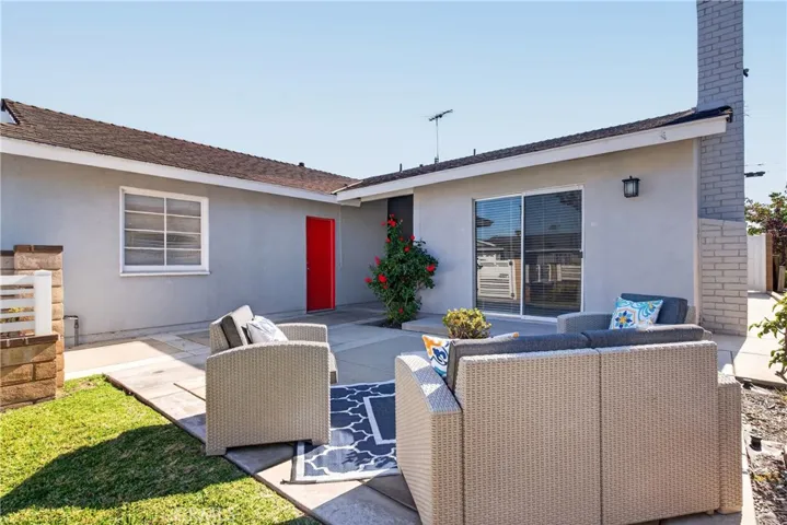 24729 Neptune Avenue, Carson, California 90745