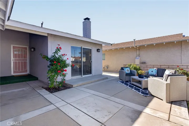 24729 Neptune Avenue, Carson, California 90745