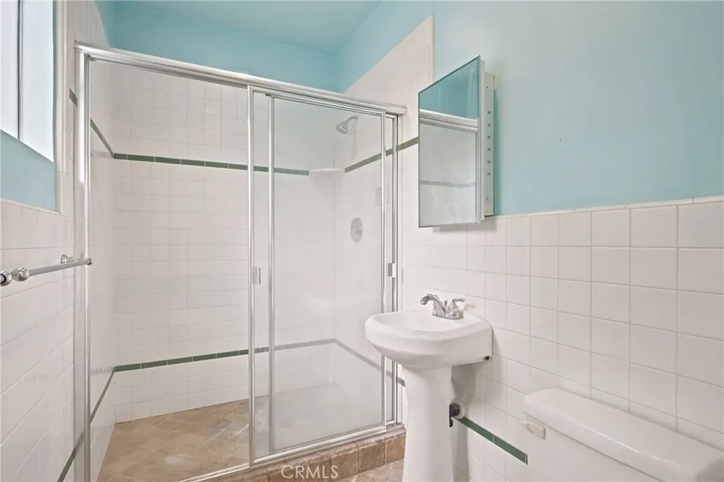 Bonus space 3/4 bath