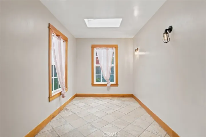 Breakfast area in kitchen