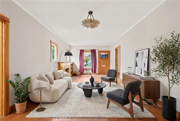 Virtually staged living room