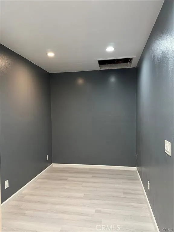 216 E Base Line, San Bernardino, California 92410 — photo 4