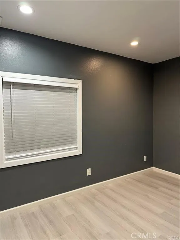 216 E Base Line, San Bernardino, California 92410 — photo 5