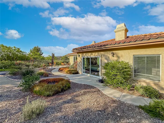 751 Parmenter Court, Thousand Oaks, California 91362