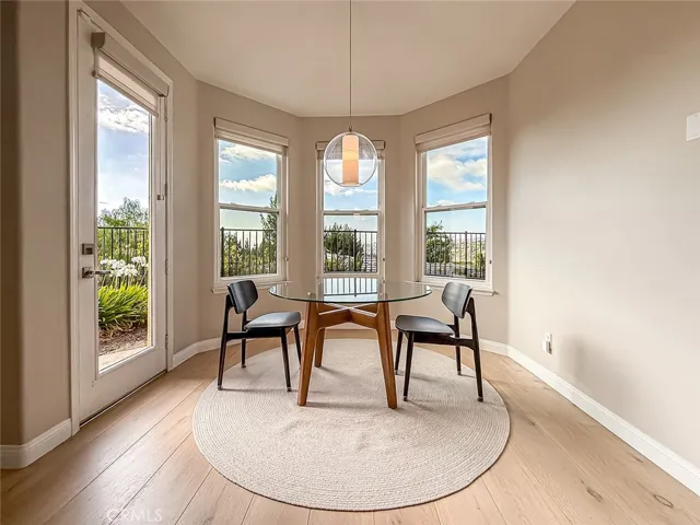 751 Parmenter Court, Thousand Oaks, California 91362