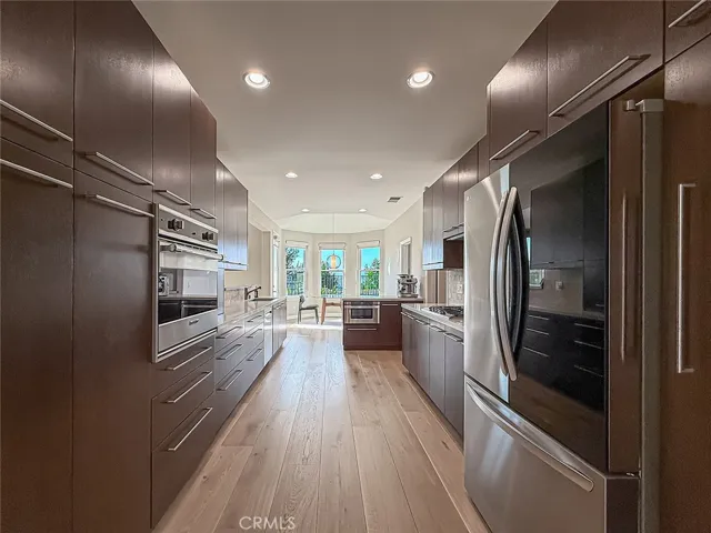 751 Parmenter Court, Thousand Oaks, California 91362