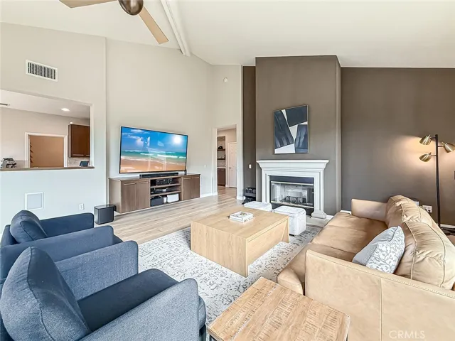 751 Parmenter Court, Thousand Oaks, California 91362