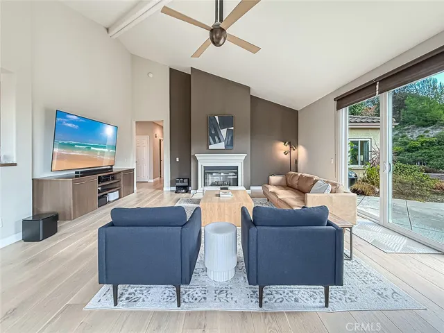 751 Parmenter Court, Thousand Oaks, California 91362