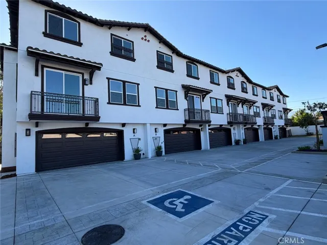 1444 W Stoneridge Court, Ontario, California 91762