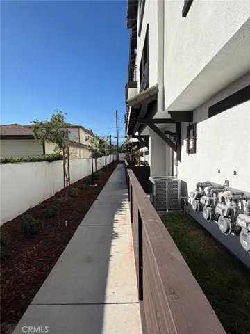 1444 W Stoneridge Court, Ontario, California 91762
