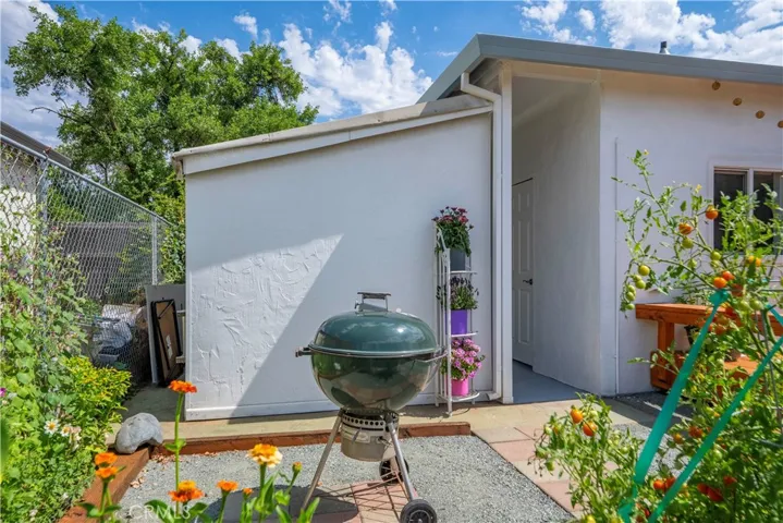 1450 Walnut, Red Bluff, California 96080