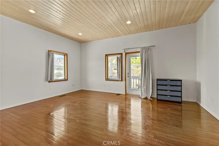 39195 Leathers, Aguanga, California 92536