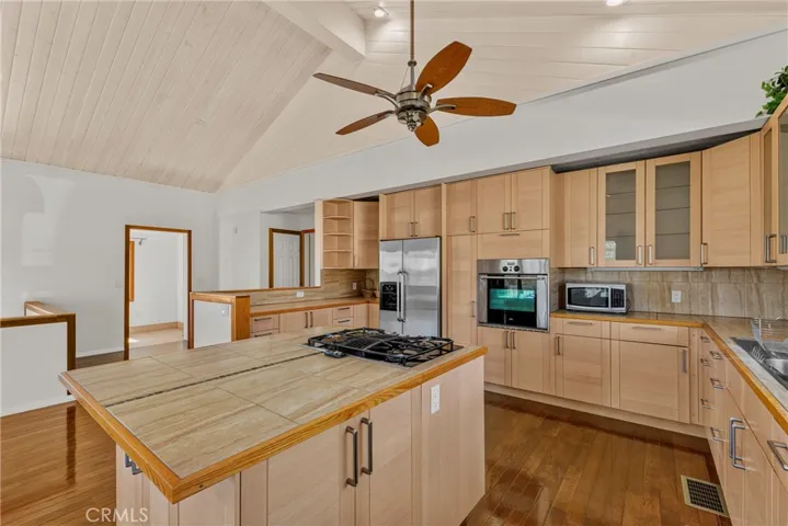 39195 Leathers, Aguanga, California 92536