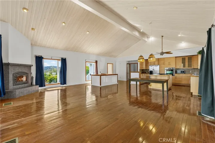 39195 Leathers, Aguanga, California 92536