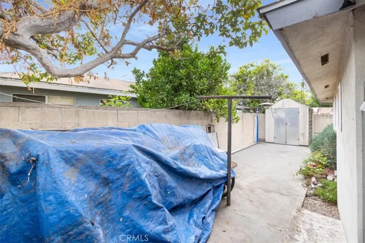 608 E Central Avenue, Santa Ana, California 92707