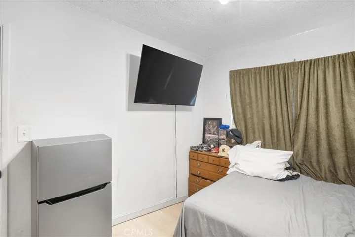 608 E Central Avenue, Santa Ana, California 92707