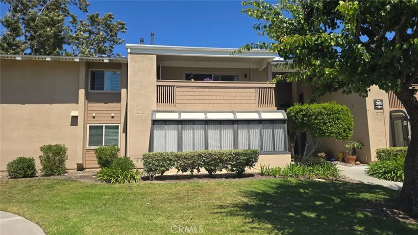 8788 Coral Springs Court 201b, Huntington Beach, California 92646