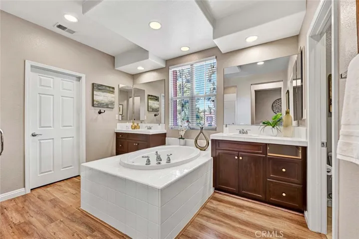 50 White Sage, Irvine, California 92618