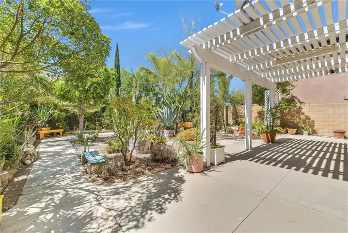 14679 Decoy Lane, Fontana, California 92336