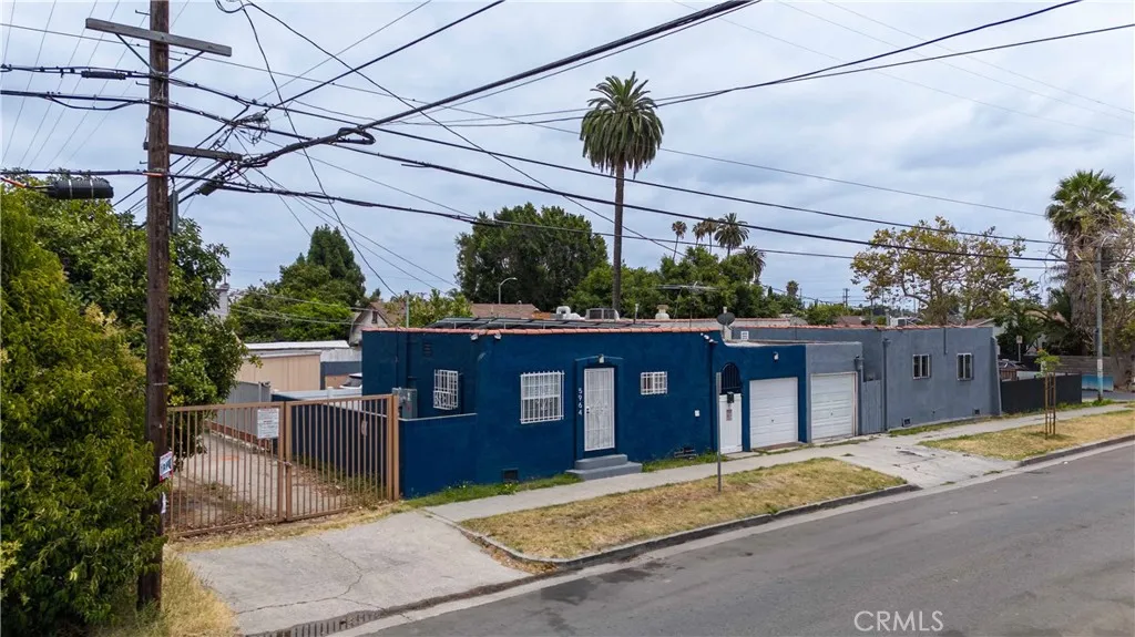 5964 S Halldale