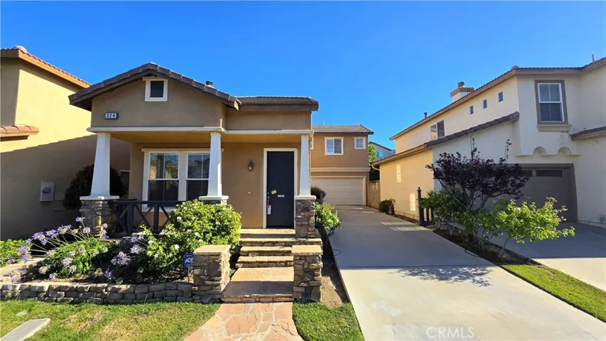 324 Lydia Lane, Corona, California 92882