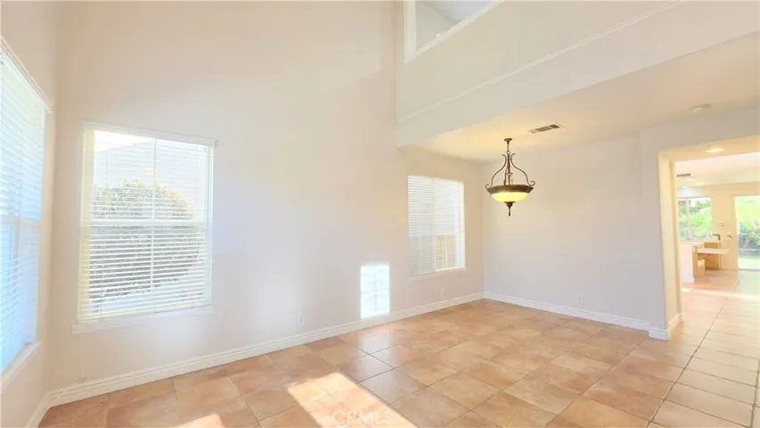324 Lydia Lane, Corona, California 92882