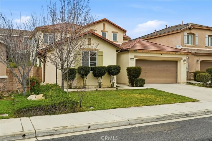 18332 Cayenne, San Bernardino, California 92407