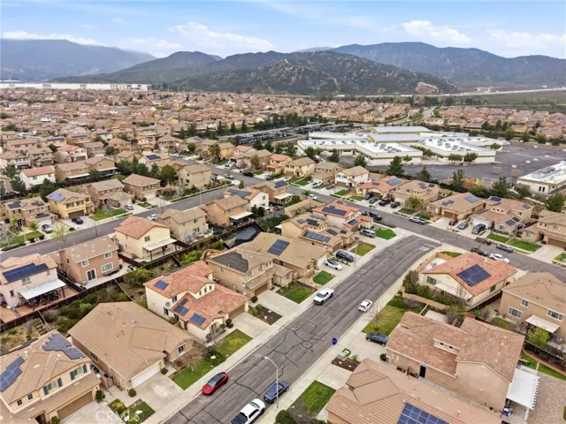 18332 Cayenne, San Bernardino, California 92407