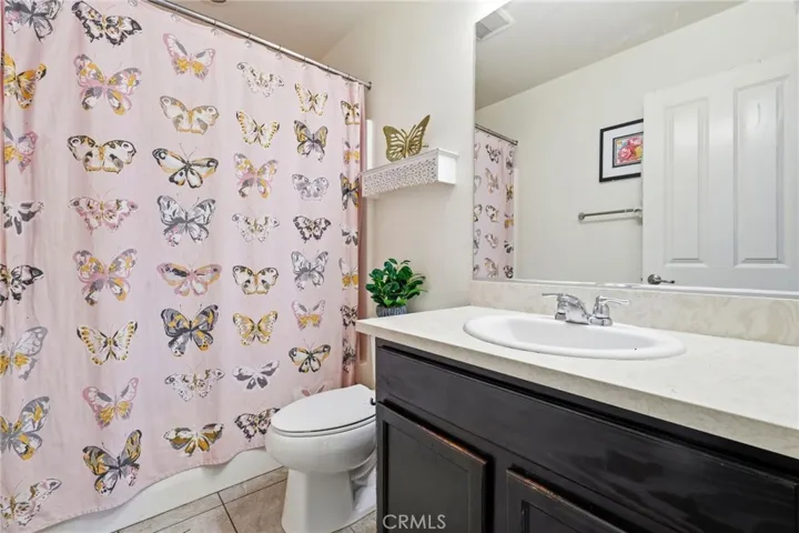18332 Cayenne, San Bernardino, California 92407