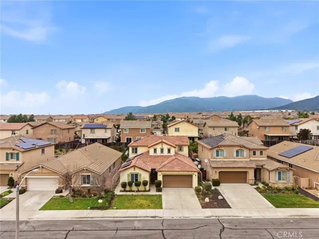 18332 Cayenne, San Bernardino, California 92407