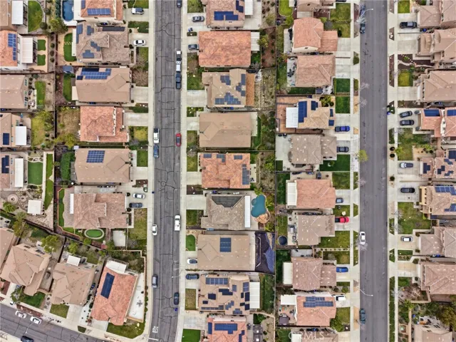 18332 Cayenne, San Bernardino, California 92407