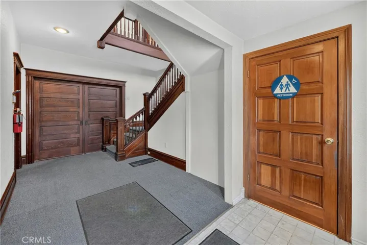 Doors Closed to Foyer