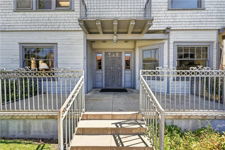 Large front porch
