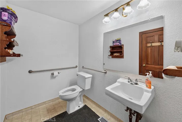 Ground Floor Bathroom