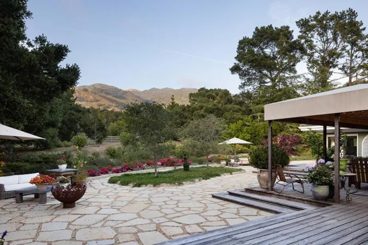 25 Miramonte Road, Carmel Valley, California 93924