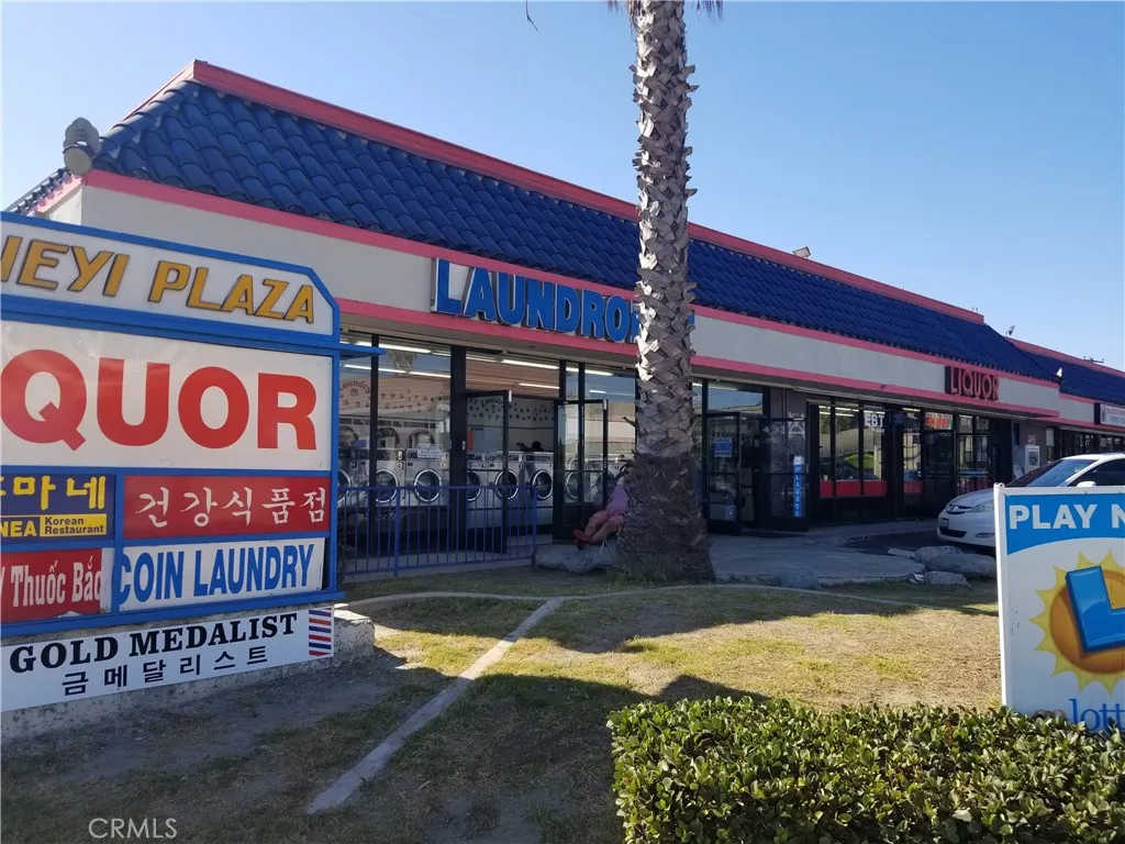 9721 Garden Grove Blvd
