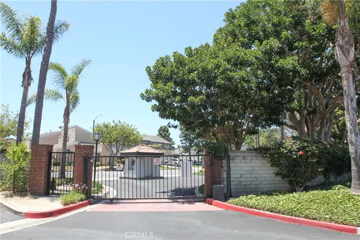 2323 Huntington Street 701, Huntington Beach, California 92648