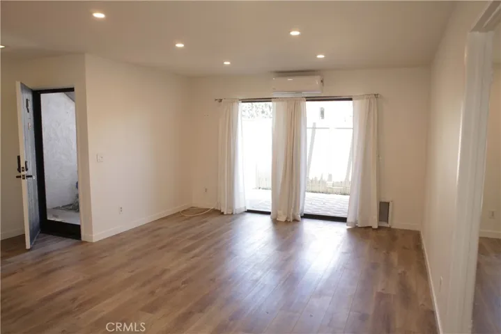 2323 Huntington Street 701, Huntington Beach, California 92648
