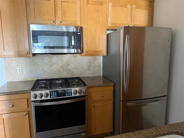 2323 Huntington Street 701, Huntington Beach, California 92648