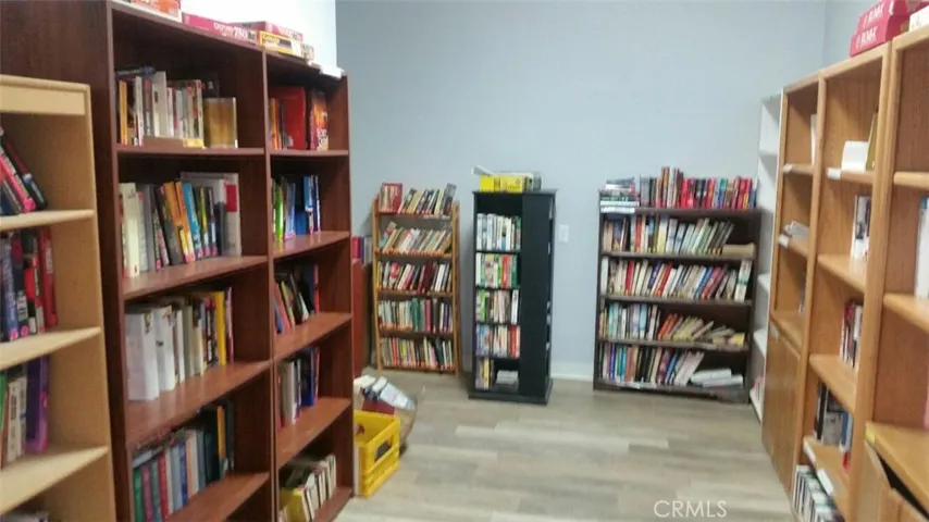 BOOKS & VIDEO AVAILABLE TO OWNERS