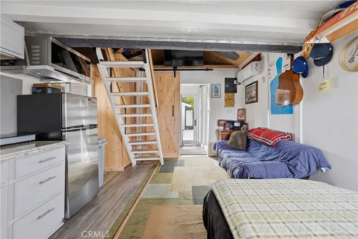Unit Interior