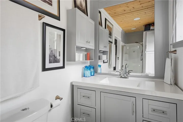 Unit Bathroom